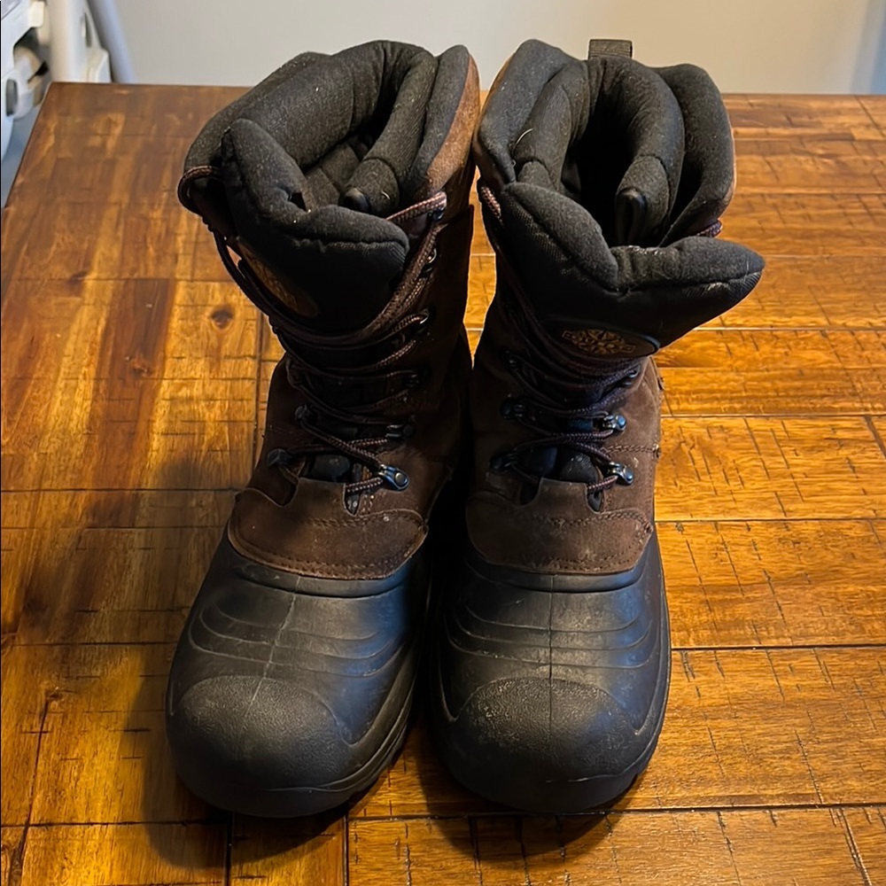 Quest Men's Brown and Black Winter Boots